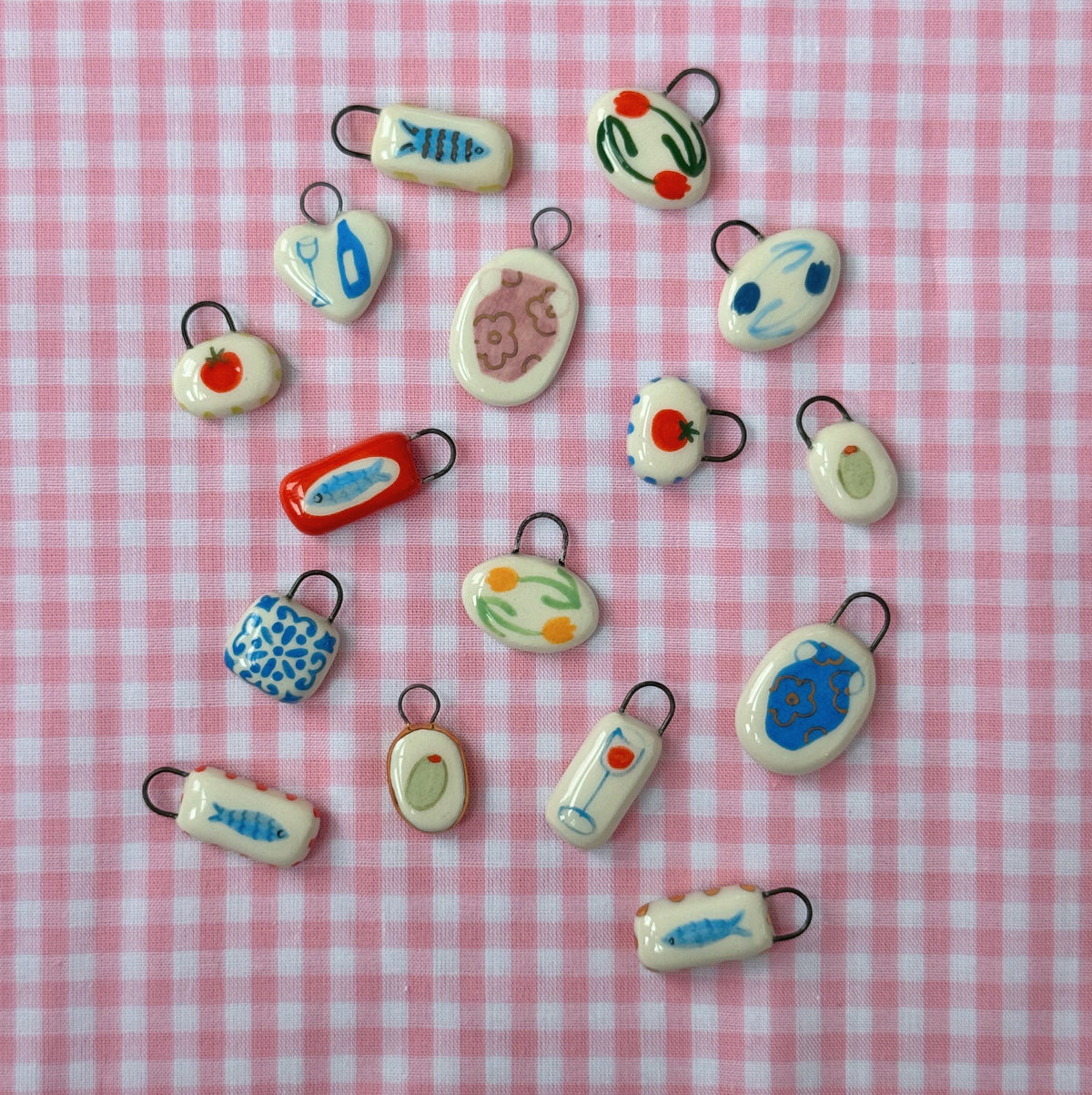 caio bella charms